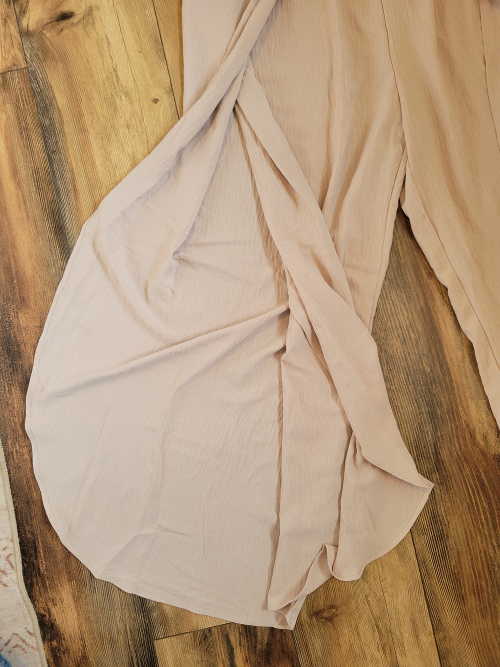 Beachy Drawstring Pants - Picture 4 of 4
